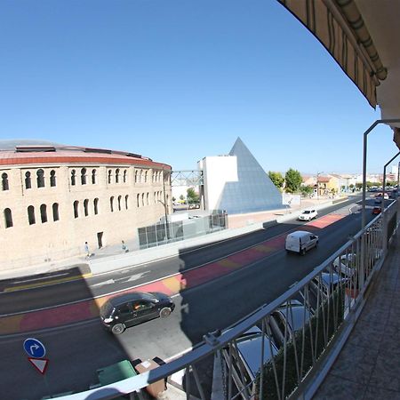 Apartamento El Mirlo Blanco วิเยนา ภายนอก รูปภาพ