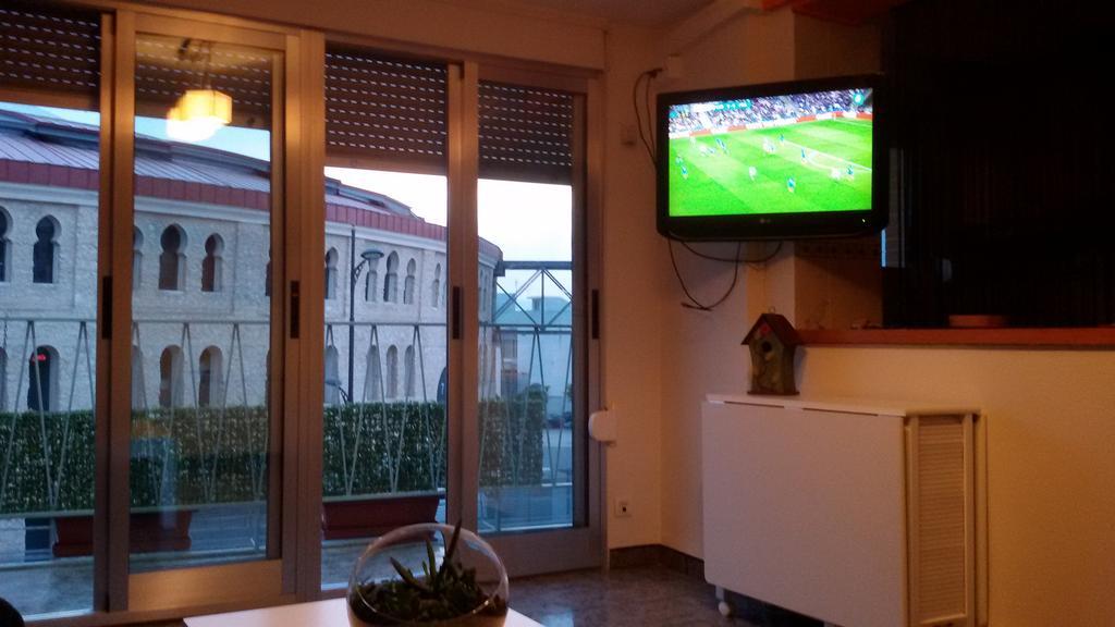 Apartamento El Mirlo Blanco วิเยนา ภายนอก รูปภาพ